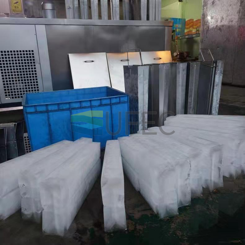 Машина для производства больших блоков льда Коммерческая машина для производства блоков льда